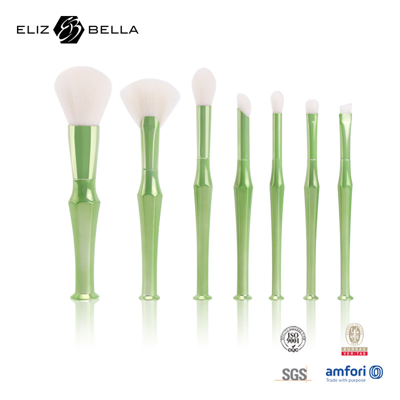 แปรงแต่งหน้าด้ามพลาสติกพิเศษ 7 ชิ้น แปรงแต่งหน้าขนไนล่อนสีขาว ปลอกอลูมิเนียม